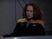 extant_StarTrek_VOY_6x12-BlinkOfAnEye_01576.jpg