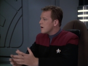 extant_StarTrek_VOY_6x12-BlinkOfAnEye_01605.jpg
