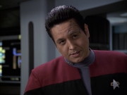 extant_StarTrek_VOY_6x12-BlinkOfAnEye_01703.jpg
