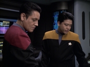 extant_StarTrek_VOY_6x12-BlinkOfAnEye_01723.jpg