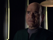 extant_StarTrek_VOY_6x12-BlinkOfAnEye_01746.jpg
