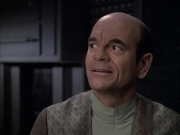 extant_StarTrek_VOY_6x12-BlinkOfAnEye_02023.jpg