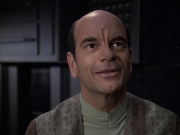 extant_StarTrek_VOY_6x12-BlinkOfAnEye_02029.jpg