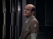 extant_StarTrek_VOY_6x12-BlinkOfAnEye_02053.jpg