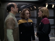 Filename=extant_StarTrek_VOY_6x12-BlinkOfAnEye_02093.jpg
Filesize=168KiB
Dimensions=1200x900
Date added=Dec 28, 2019 extant_StarTrek_VOY_6x12-BlinkOfAnEye_02093.jpg