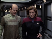 extant_StarTrek_VOY_6x12-BlinkOfAnEye_02116.jpg
