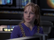 extant_StarTrek_VOY_6x12-BlinkOfAnEye_02200.jpg