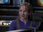 extant_StarTrek_VOY_6x12-BlinkOfAnEye_02201.jpg