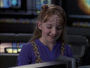 extant_StarTrek_VOY_6x12-BlinkOfAnEye_02202.jpg