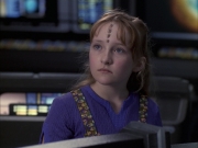 extant_StarTrek_VOY_6x12-BlinkOfAnEye_02210.jpg