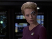 extant_StarTrek_VOY_6x12-BlinkOfAnEye_02280.jpg