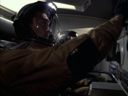 extant_StarTrek_VOY_6x12-BlinkOfAnEye_02302.jpg