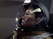 extant_StarTrek_VOY_6x12-BlinkOfAnEye_02311.jpg