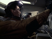 extant_StarTrek_VOY_6x12-BlinkOfAnEye_02331.jpg
