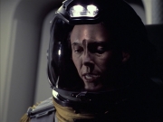extant_StarTrek_VOY_6x12-BlinkOfAnEye_02350.jpg