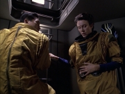 Filename=extant_StarTrek_VOY_6x12-BlinkOfAnEye_02479.jpg
Filesize=209KiB
Dimensions=1200x900
Date added=Dec 28, 2019 extant_StarTrek_VOY_6x12-BlinkOfAnEye_02479.jpg