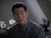 extant_StarTrek_VOY_6x12-BlinkOfAnEye_02956.jpg