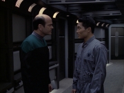 Filename=extant_StarTrek_VOY_6x12-BlinkOfAnEye_03017.jpg
Filesize=158KiB
Dimensions=1200x900
Date added=Dec 28, 2019 extant_StarTrek_VOY_6x12-BlinkOfAnEye_03017.jpg