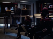 Filename=extant_StarTrek_VOY_6x12-BlinkOfAnEye_03210.jpg
Filesize=191KiB
Dimensions=1200x900
Date added=Dec 28, 2019 extant_StarTrek_VOY_6x12-BlinkOfAnEye_03210.jpg