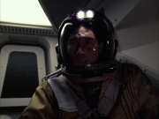 extant_StarTrek_VOY_6x12-BlinkOfAnEye_03369.jpg