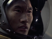 extant_StarTrek_VOY_6x12-BlinkOfAnEye_03410.jpg