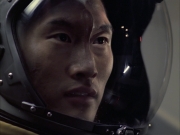extant_StarTrek_VOY_6x12-BlinkOfAnEye_03412.jpg