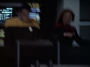 extant_StarTrek_VOY_6x12-BlinkOfAnEye_03446.jpg