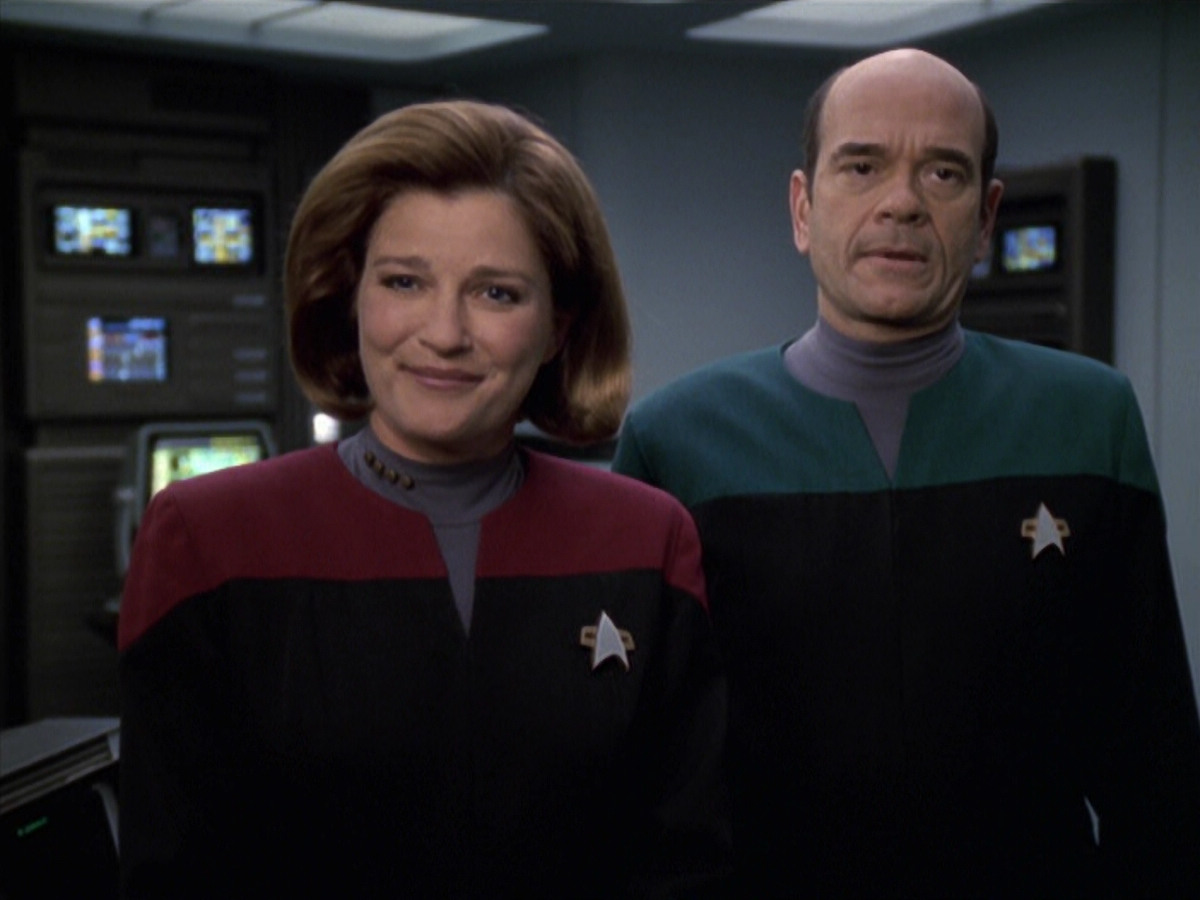 extant_StarTrek_VOY_6x13-Virtuoso_00159.jpg