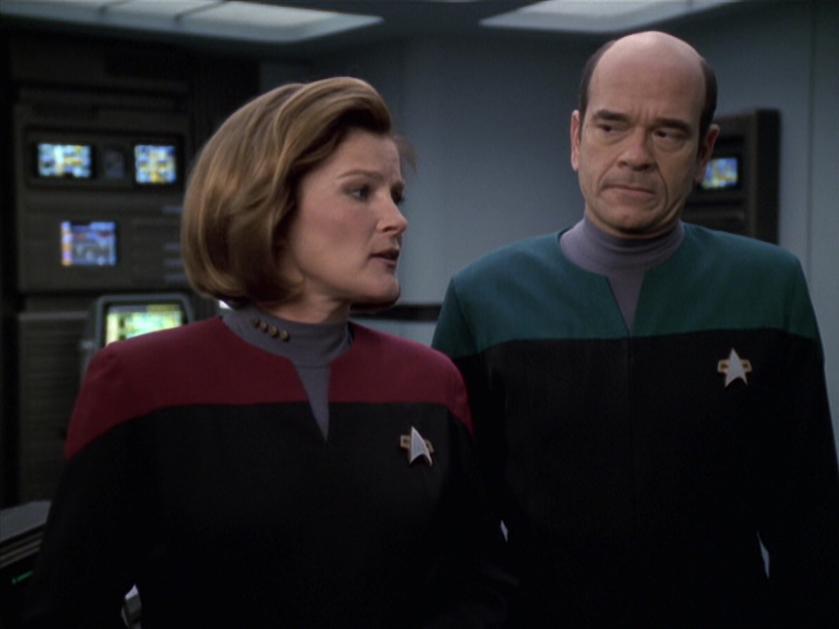 extant_StarTrek_VOY_6x13-Virtuoso_00178.jpg