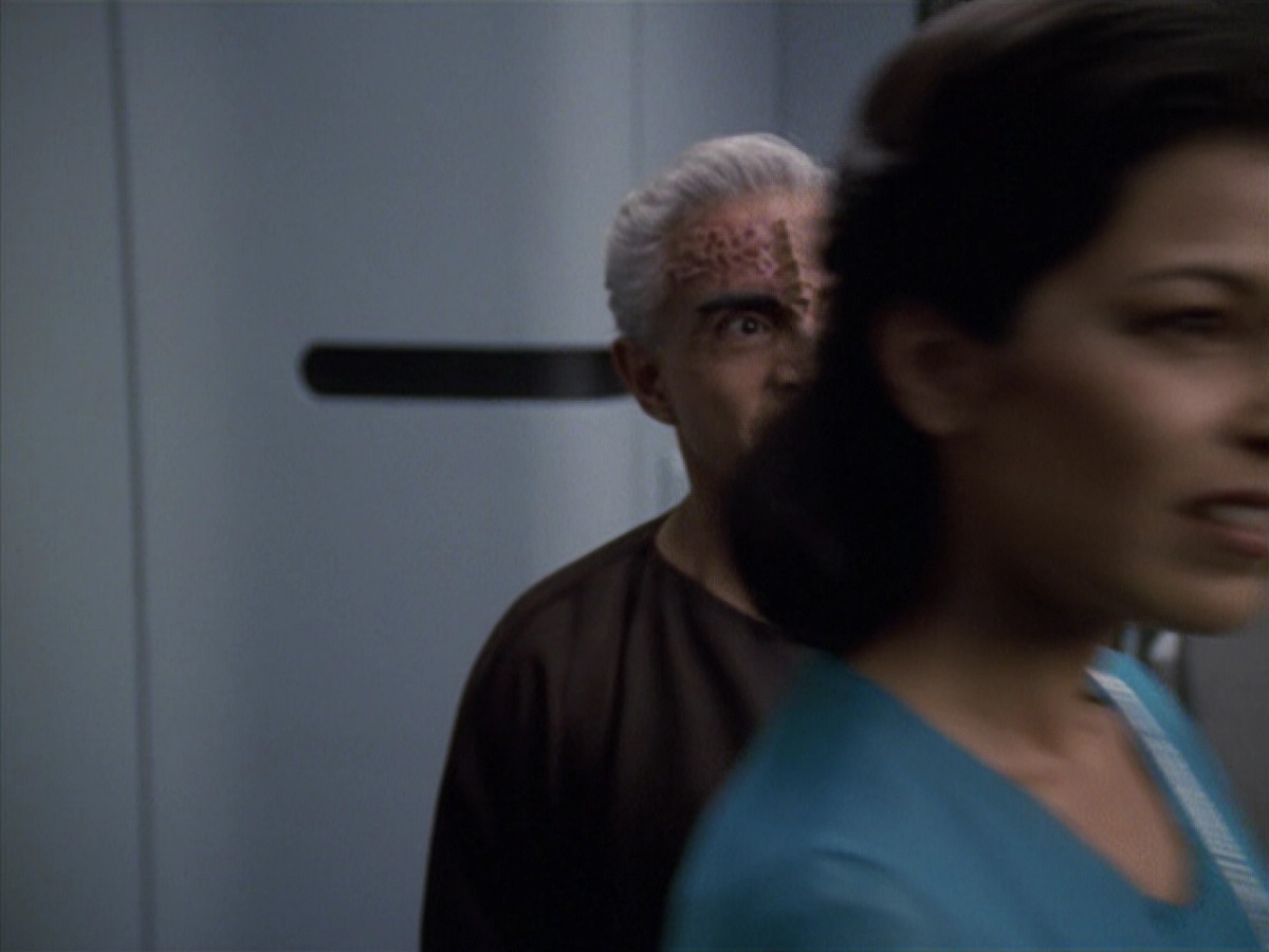 extant_StarTrek_VOY_6x13-Virtuoso_00232.jpg