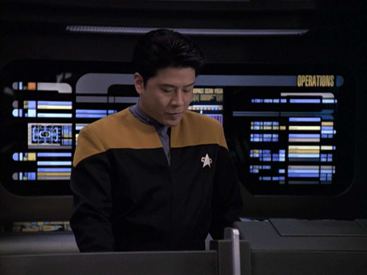 extant_StarTrek_VOY_6x13-Virtuoso_00662.jpg