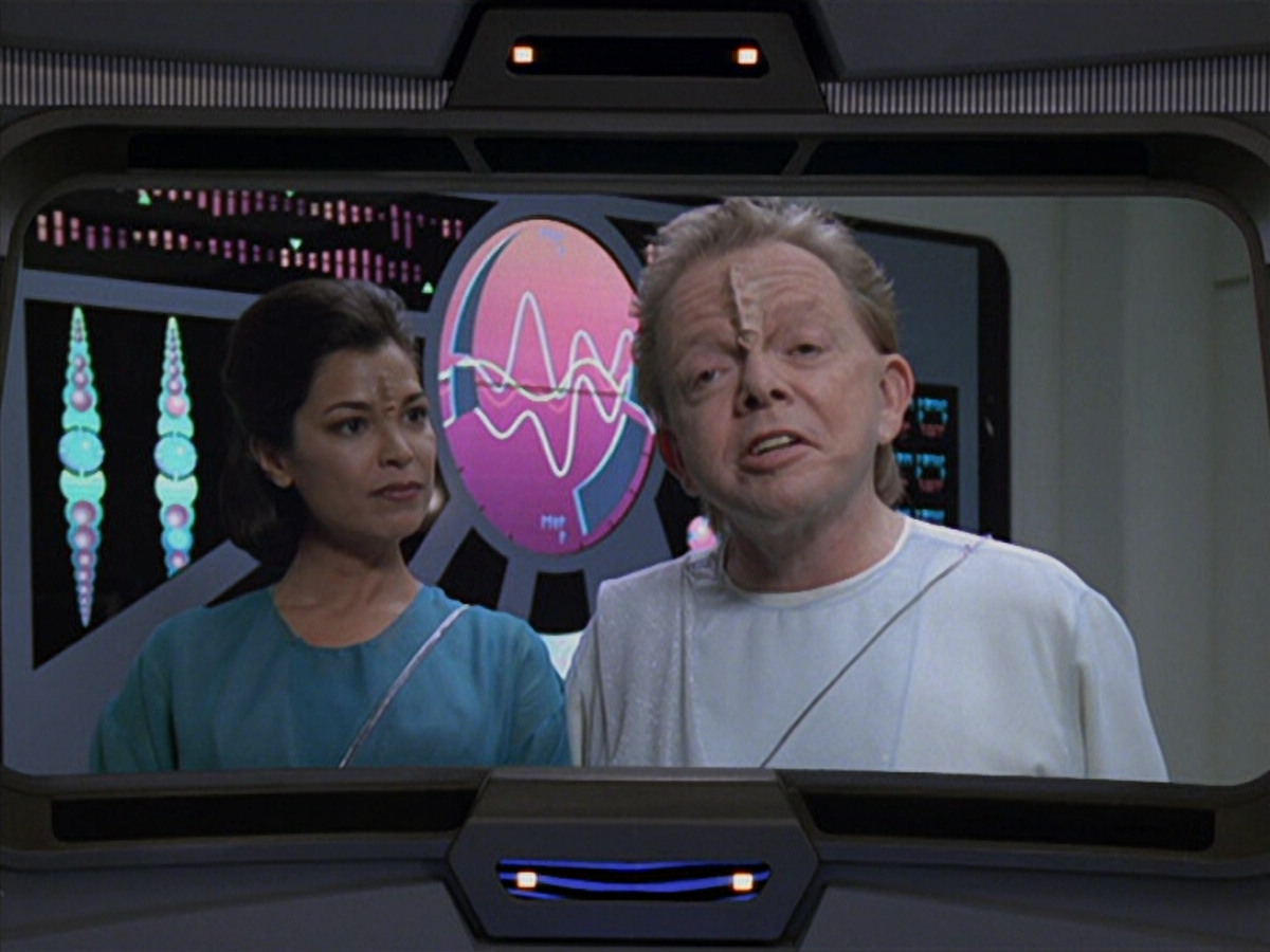 extant_StarTrek_VOY_6x13-Virtuoso_00700.jpg
