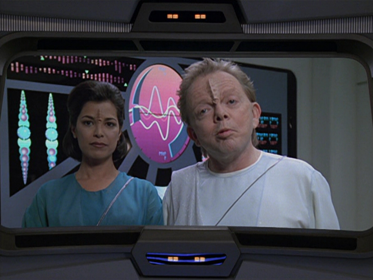 extant_StarTrek_VOY_6x13-Virtuoso_00703.jpg