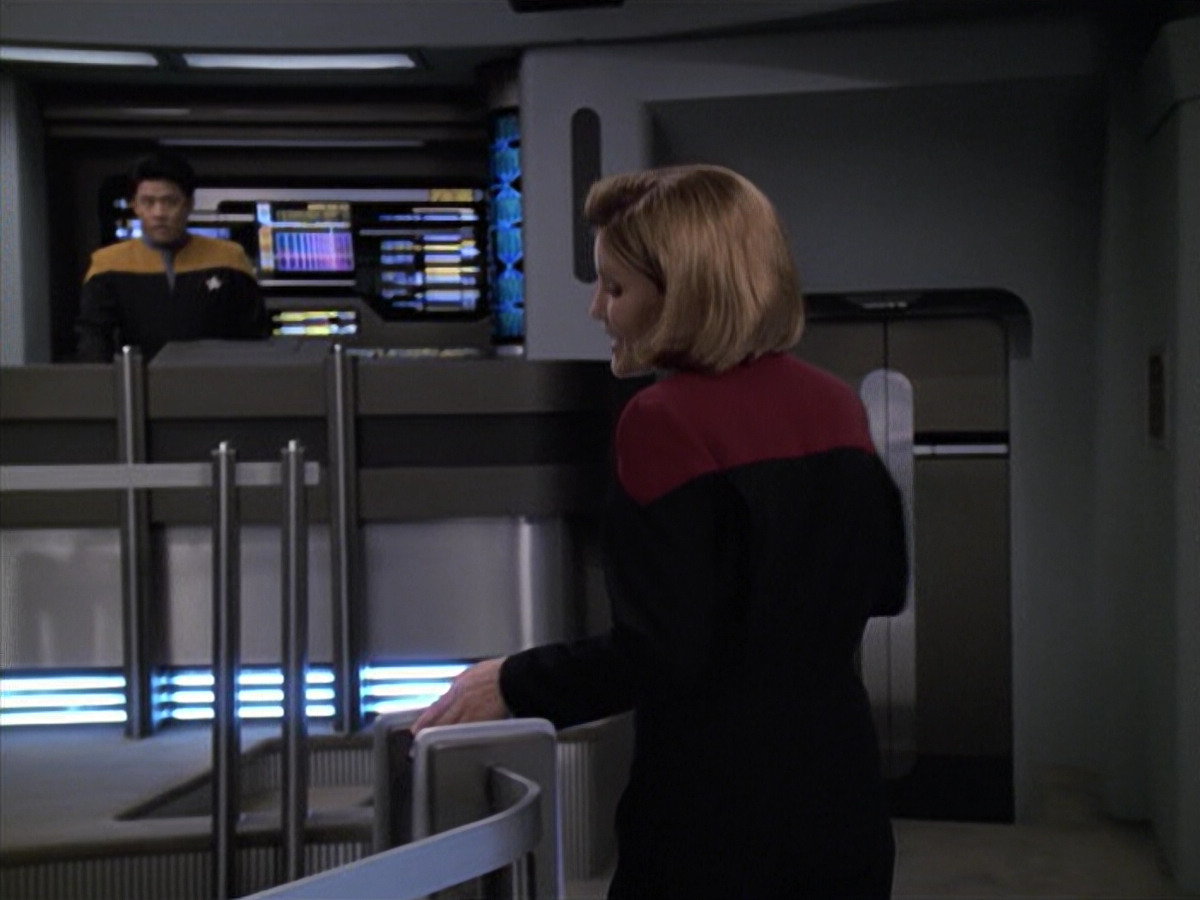 extant_StarTrek_VOY_6x13-Virtuoso_00714.jpg