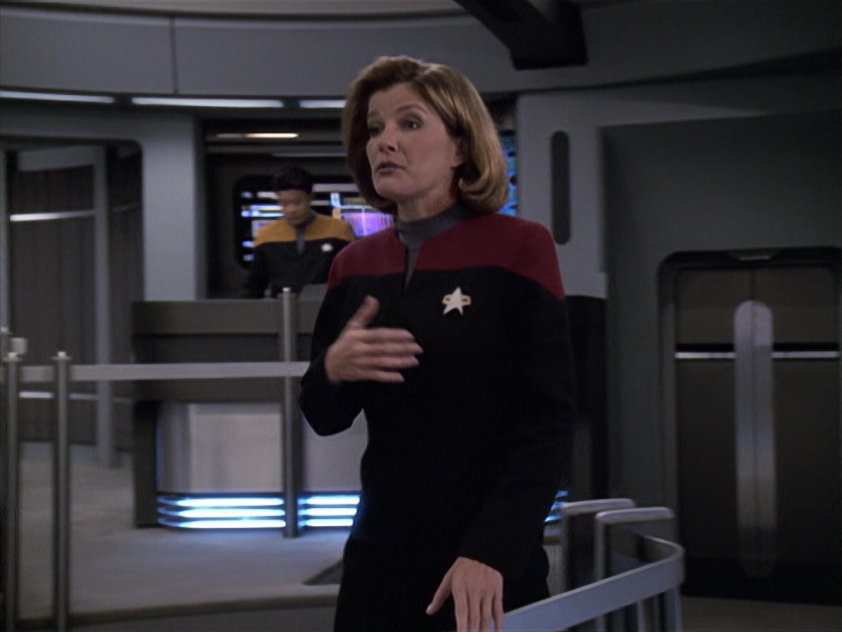 extant_StarTrek_VOY_6x13-Virtuoso_00727.jpg