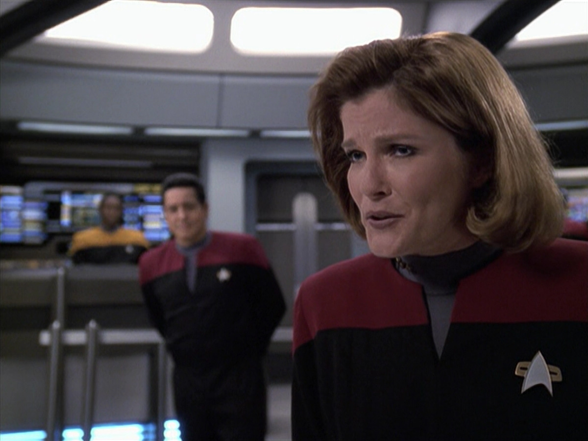 extant_StarTrek_VOY_6x13-Virtuoso_00743.jpg