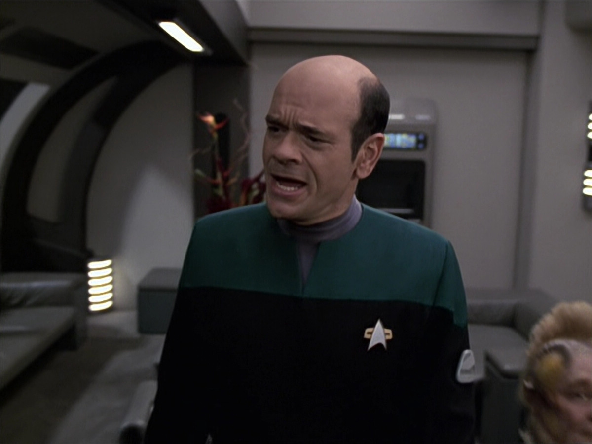extant_StarTrek_VOY_6x13-Virtuoso_00773.jpg