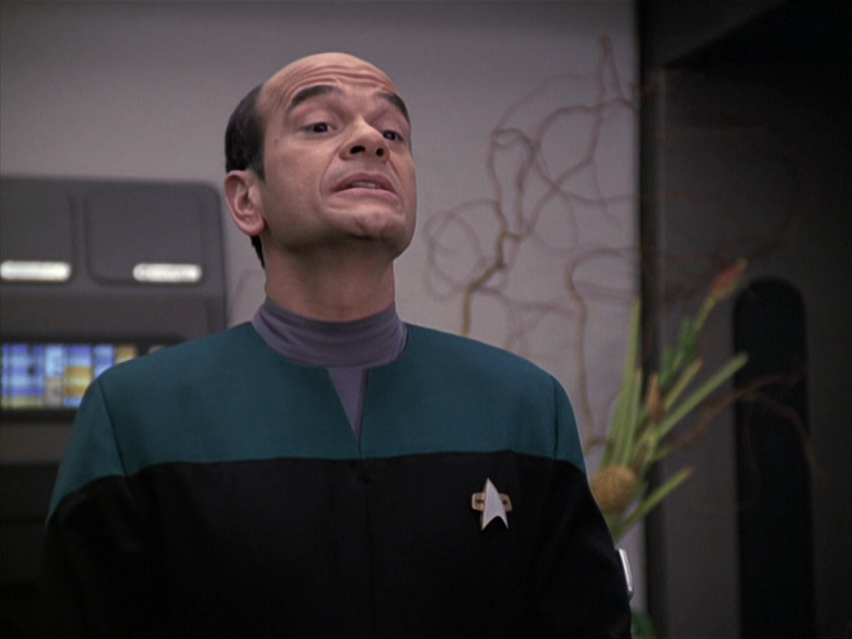 extant_StarTrek_VOY_6x13-Virtuoso_00832.jpg