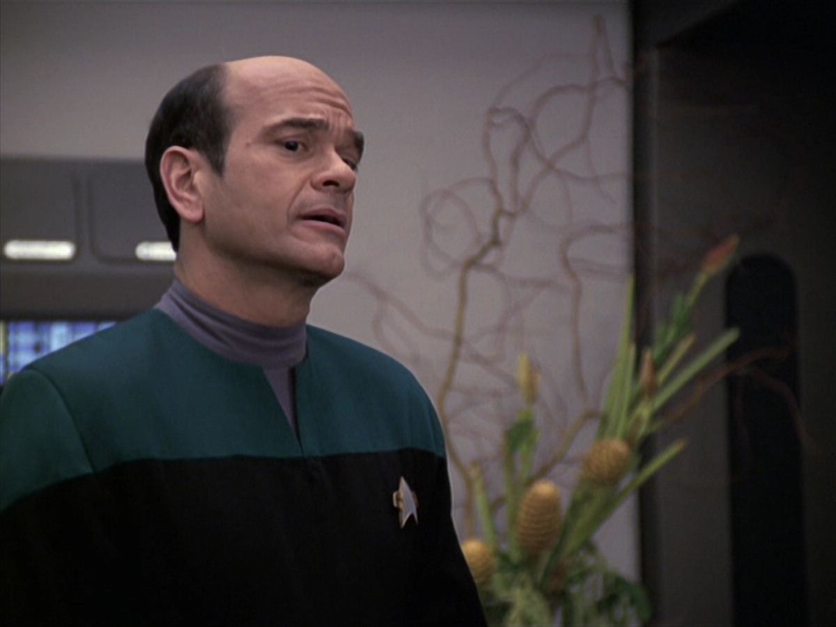 extant_StarTrek_VOY_6x13-Virtuoso_00879.jpg