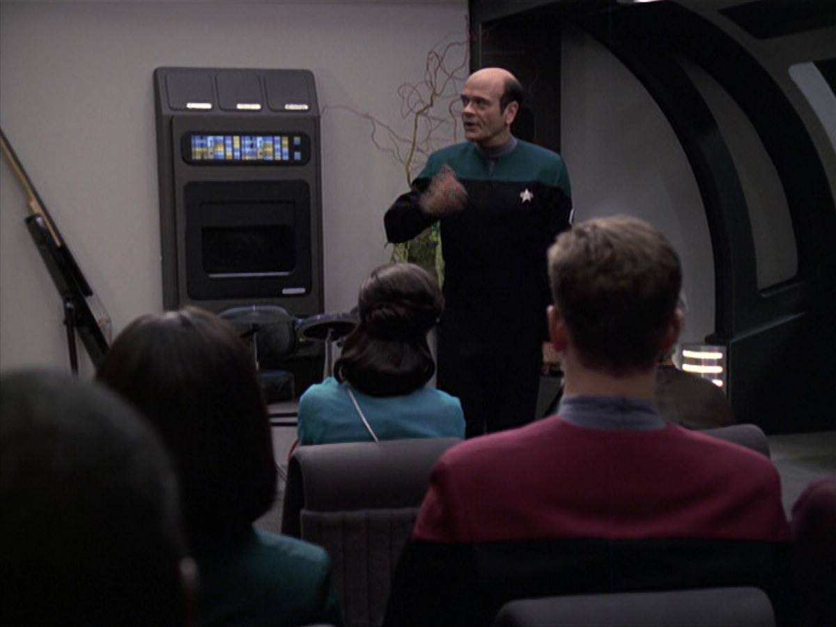 extant_StarTrek_VOY_6x13-Virtuoso_00888.jpg