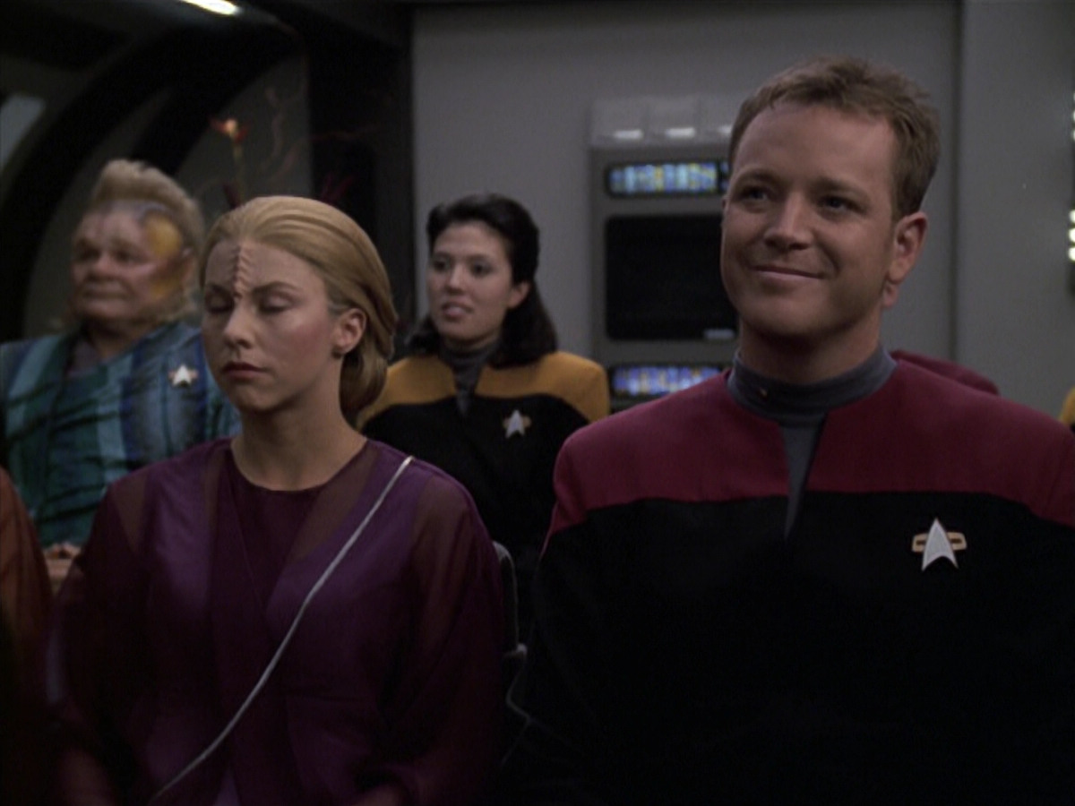 extant_StarTrek_VOY_6x13-Virtuoso_00924.jpg