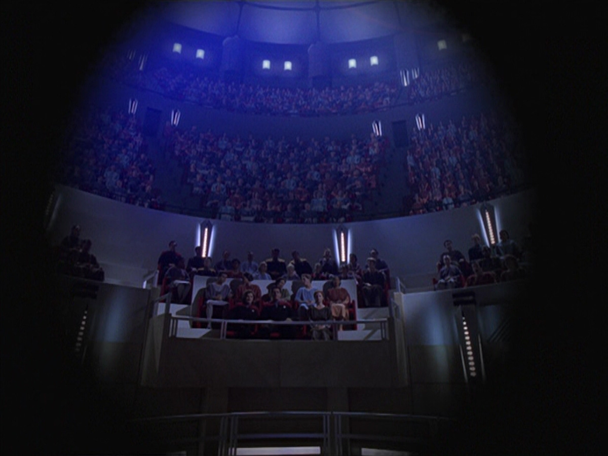 extant_StarTrek_VOY_6x13-Virtuoso_01317.jpg