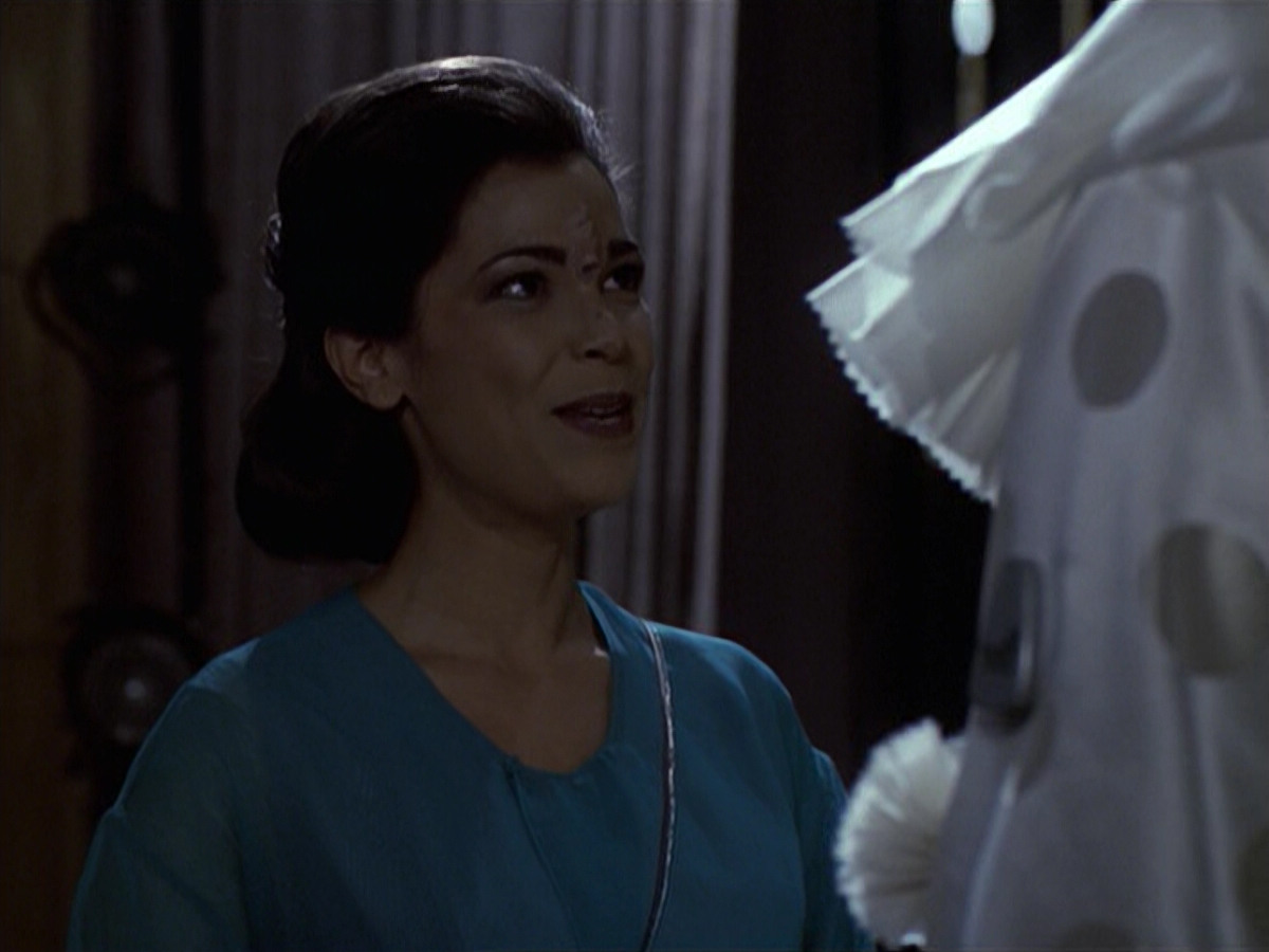 extant_StarTrek_VOY_6x13-Virtuoso_01351.jpg