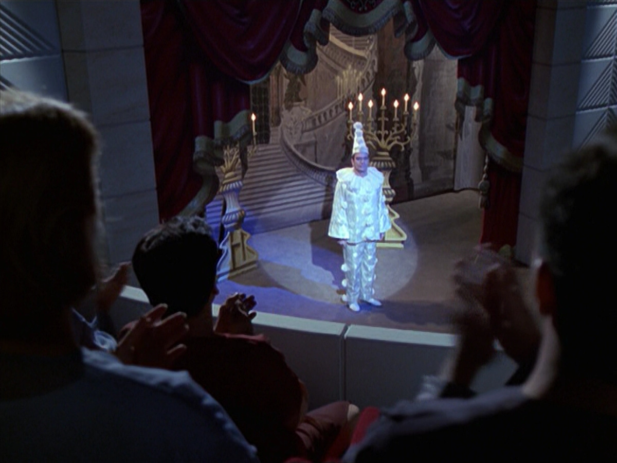 extant_StarTrek_VOY_6x13-Virtuoso_01394.jpg