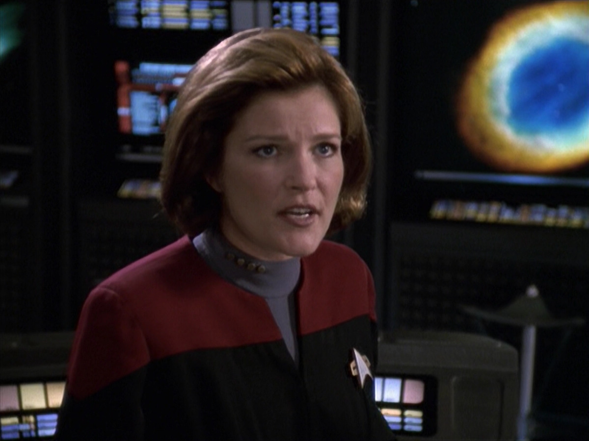 extant_StarTrek_VOY_6x13-Virtuoso_01483.jpg