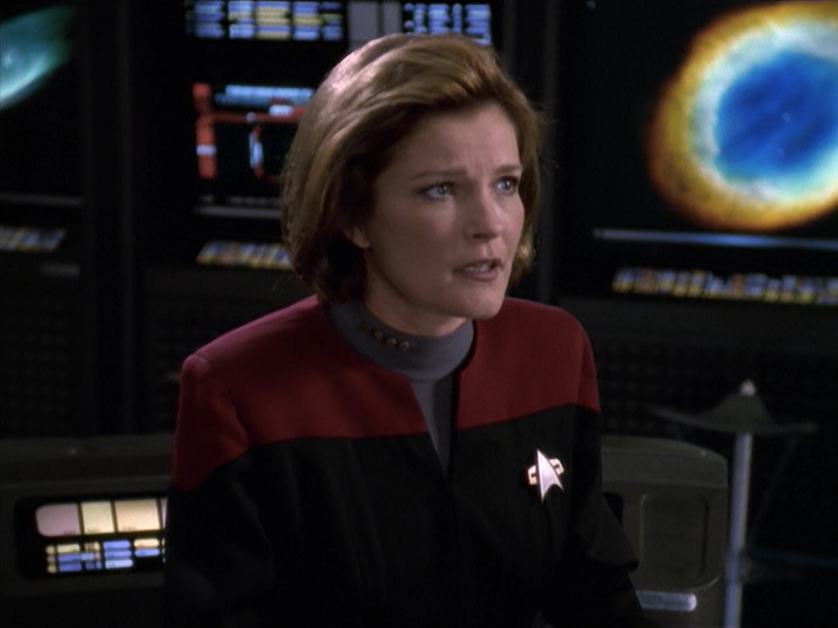 extant_StarTrek_VOY_6x13-Virtuoso_01485.jpg