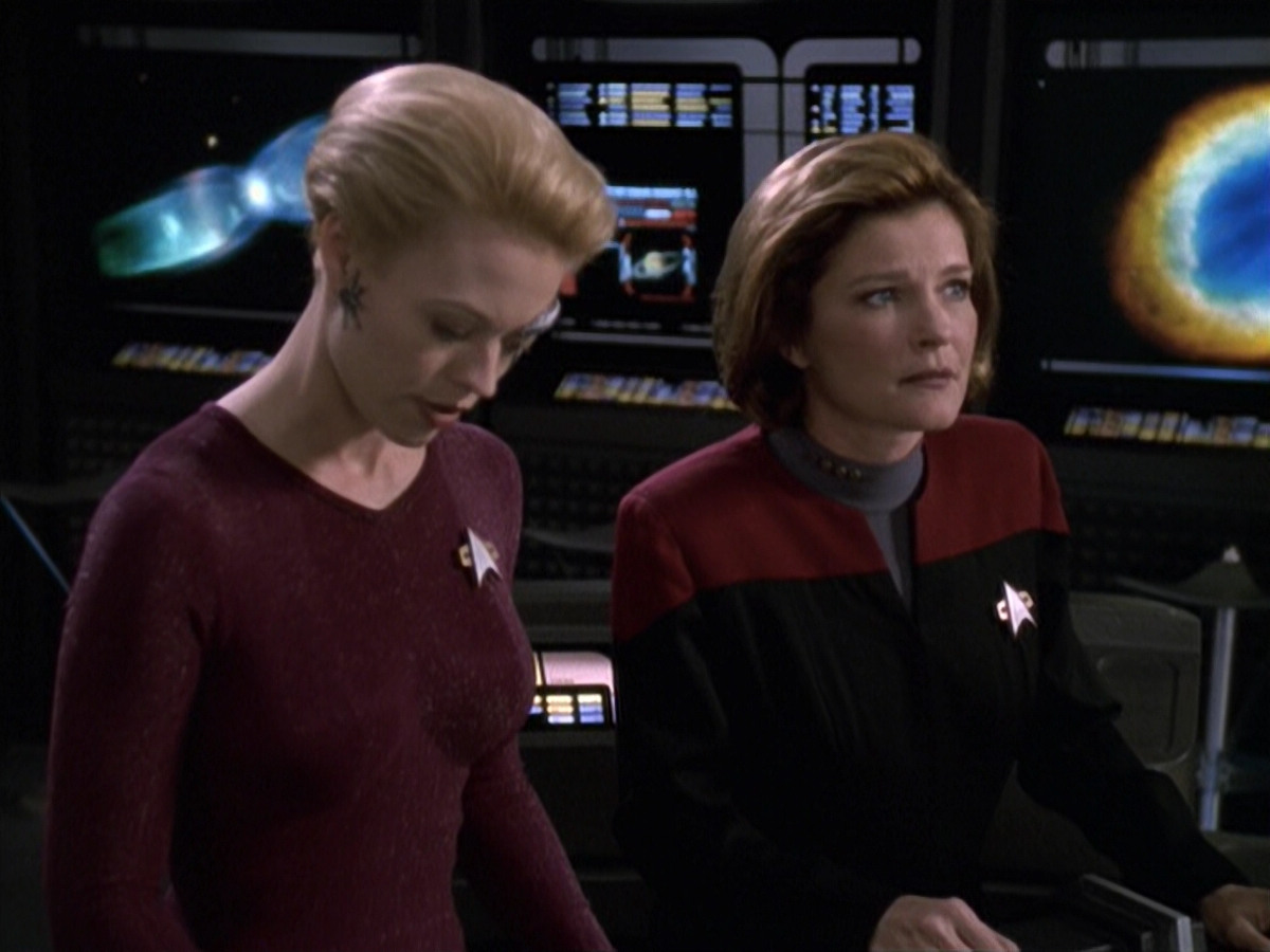 extant_StarTrek_VOY_6x13-Virtuoso_01491.jpg