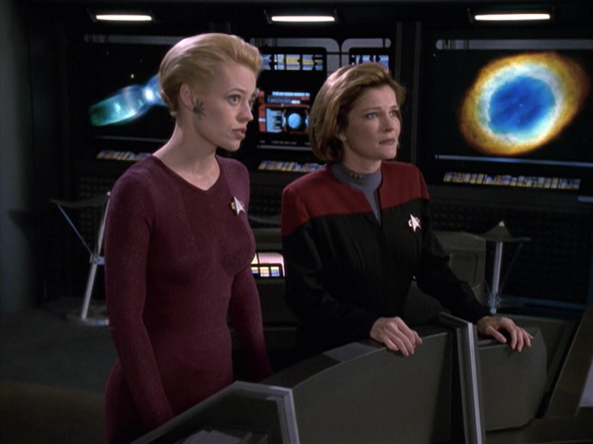 extant_StarTrek_VOY_6x13-Virtuoso_01497.jpg
