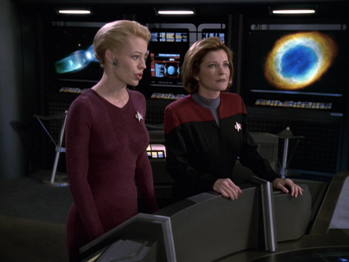 extant_StarTrek_VOY_6x13-Virtuoso_01498.jpg