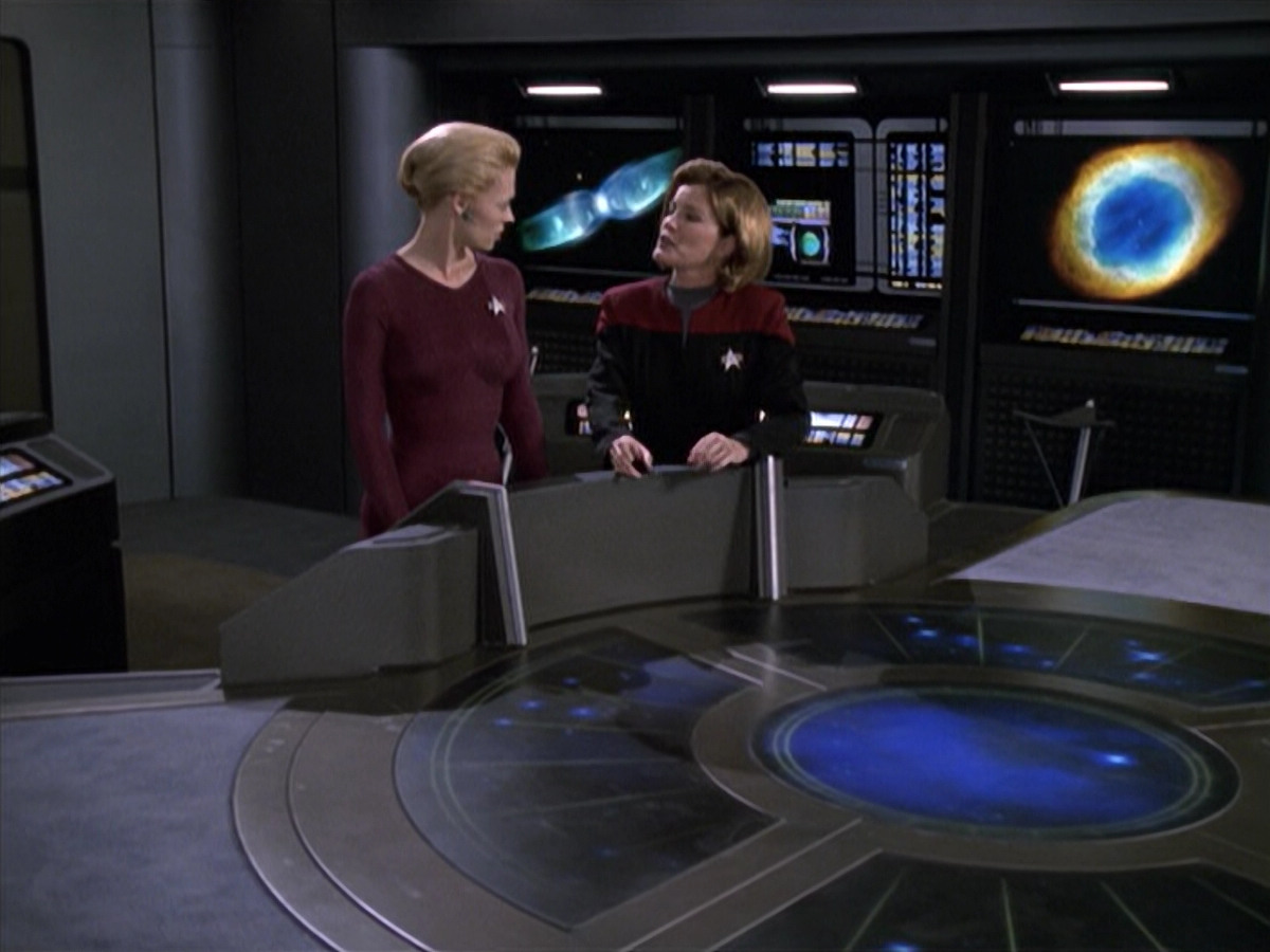 extant_StarTrek_VOY_6x13-Virtuoso_01520.jpg